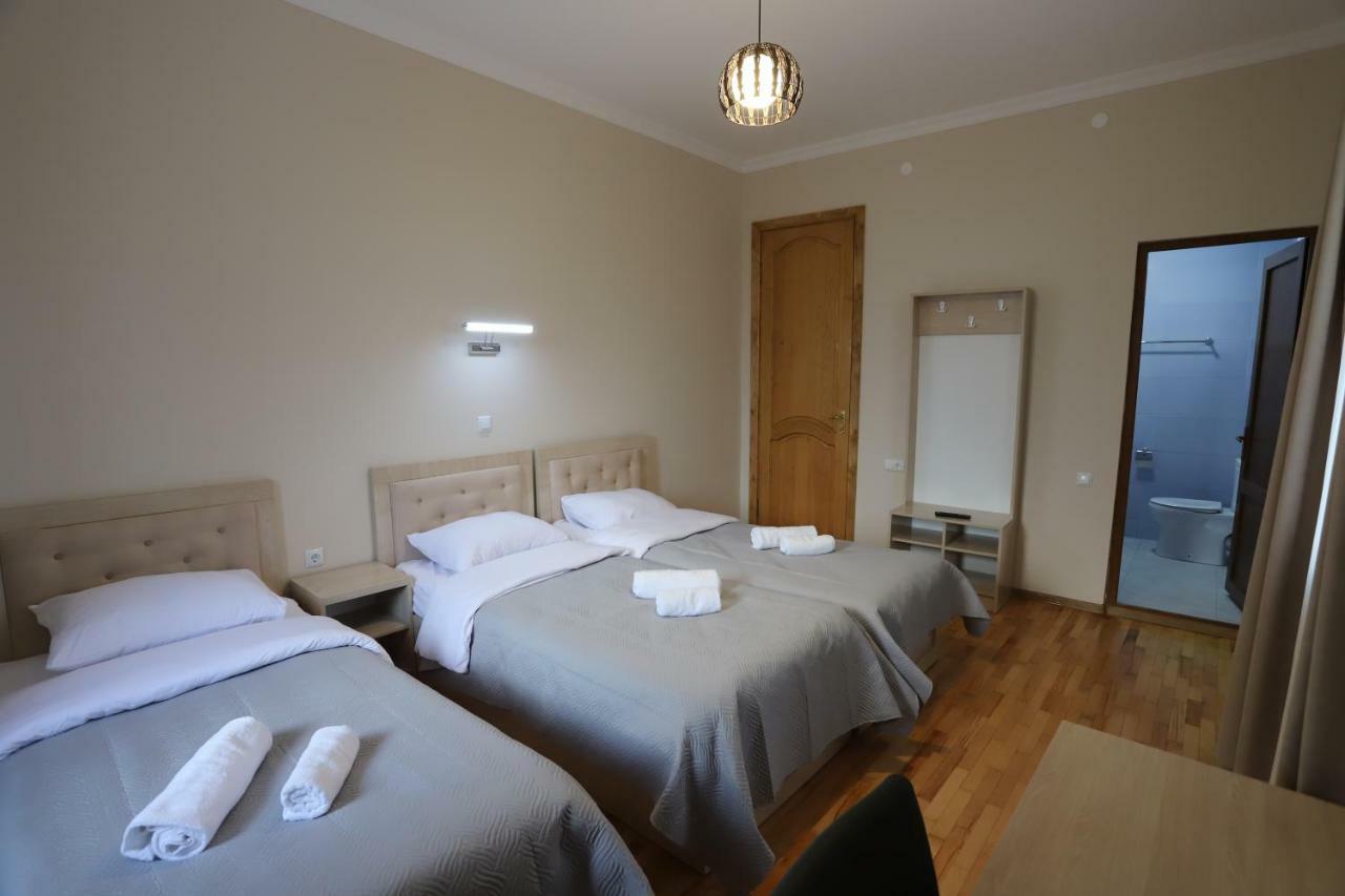 Hotel Hollywood Kutaisi Eksteriør bilde