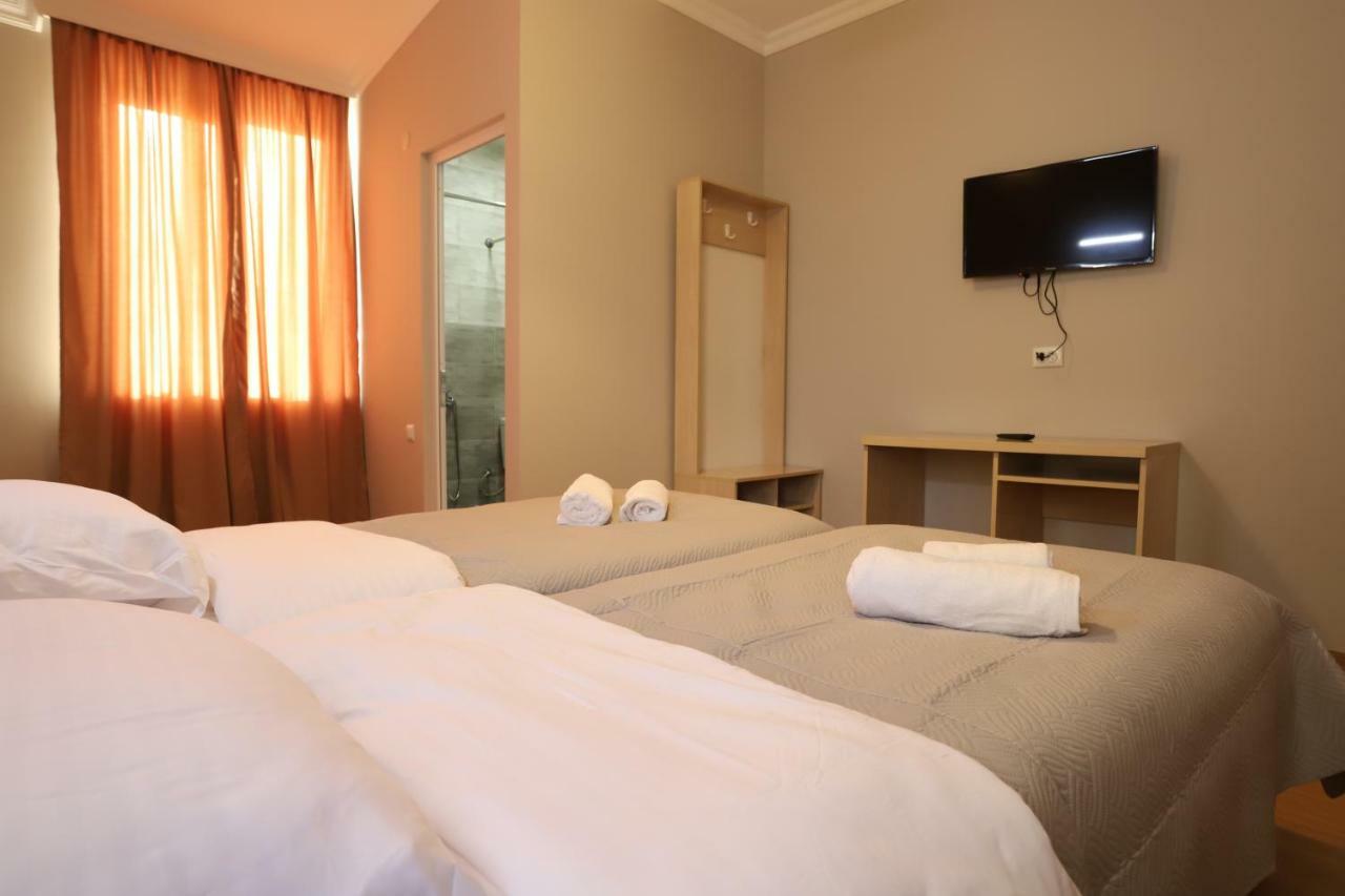 Hotel Hollywood Kutaisi Eksteriør bilde