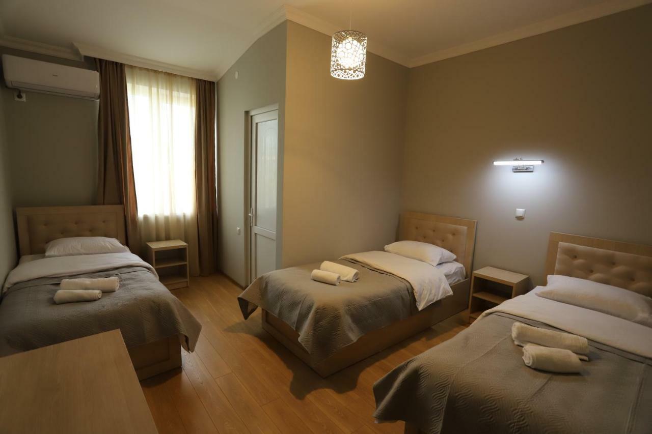 Hotel Hollywood Kutaisi Eksteriør bilde