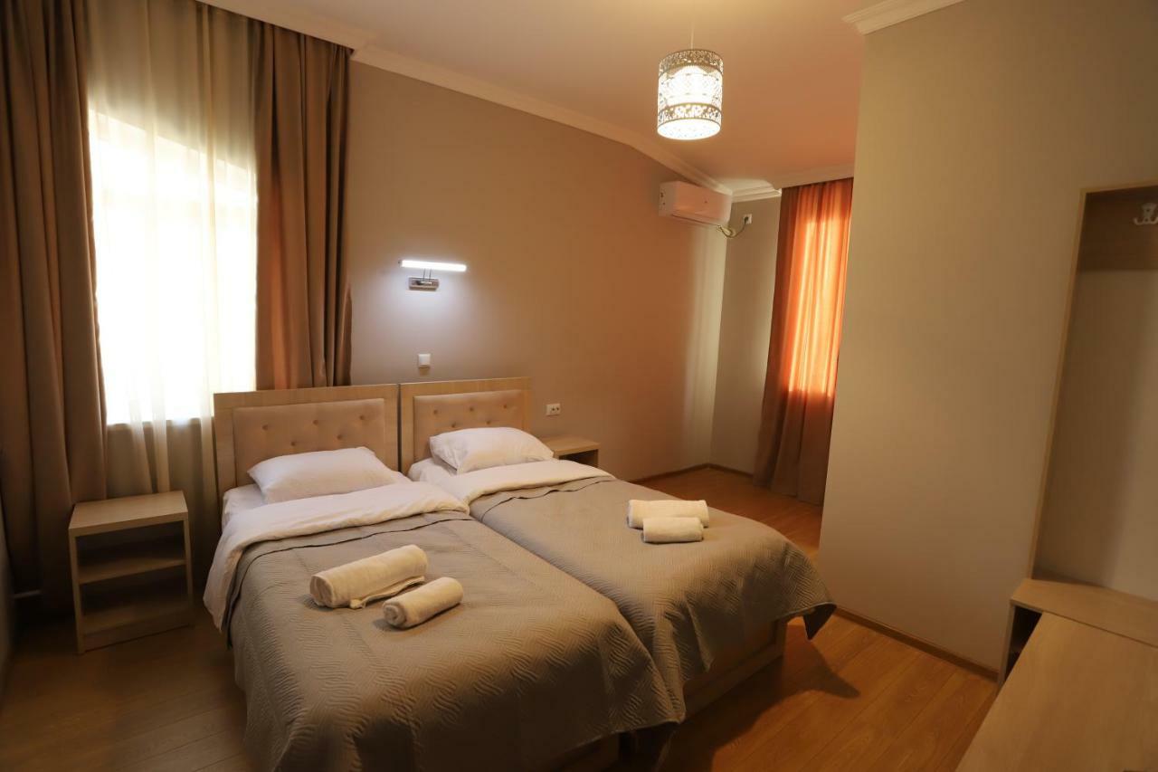 Hotel Hollywood Kutaisi Eksteriør bilde