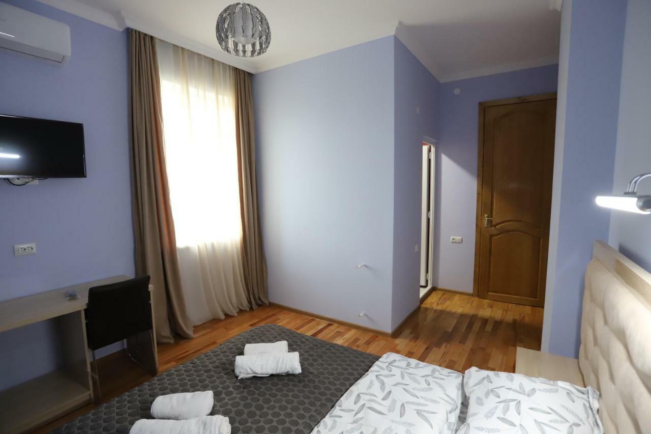 Hotel Hollywood Kutaisi Eksteriør bilde